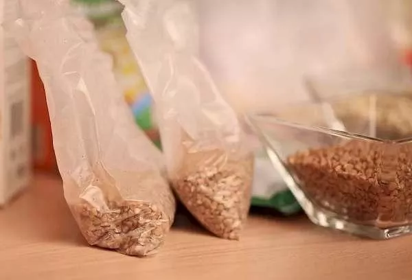 Kako kuhati heljdu u vrećicama. Koliko vremena treba da ne prokuha i koliko je vode potrebno po pakiranju