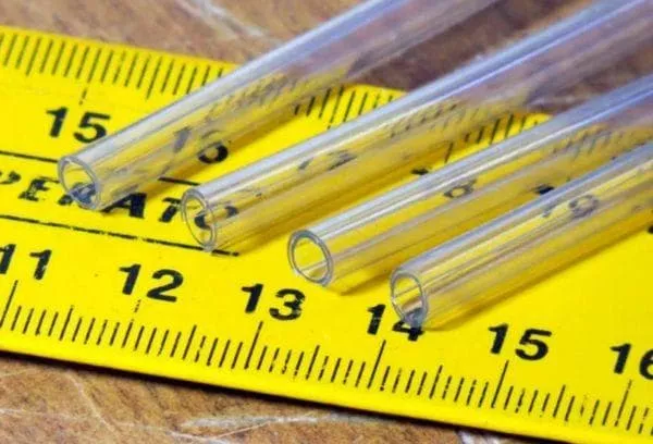 Kako narediti cev iz plastične steklenice z lastnimi rokami: priprava materialov, kako narediti in kje uporabiti